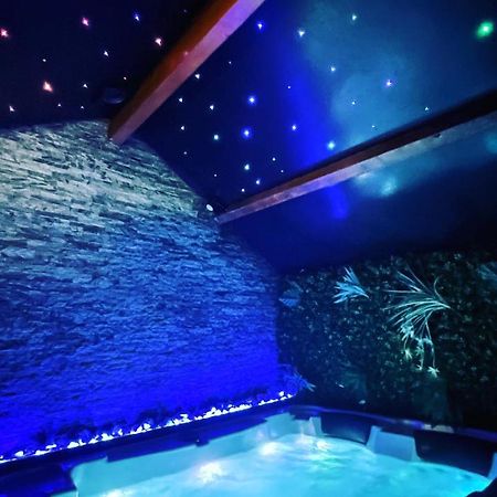 Spa&House91 Mennecy ภายนอก รูปภาพ